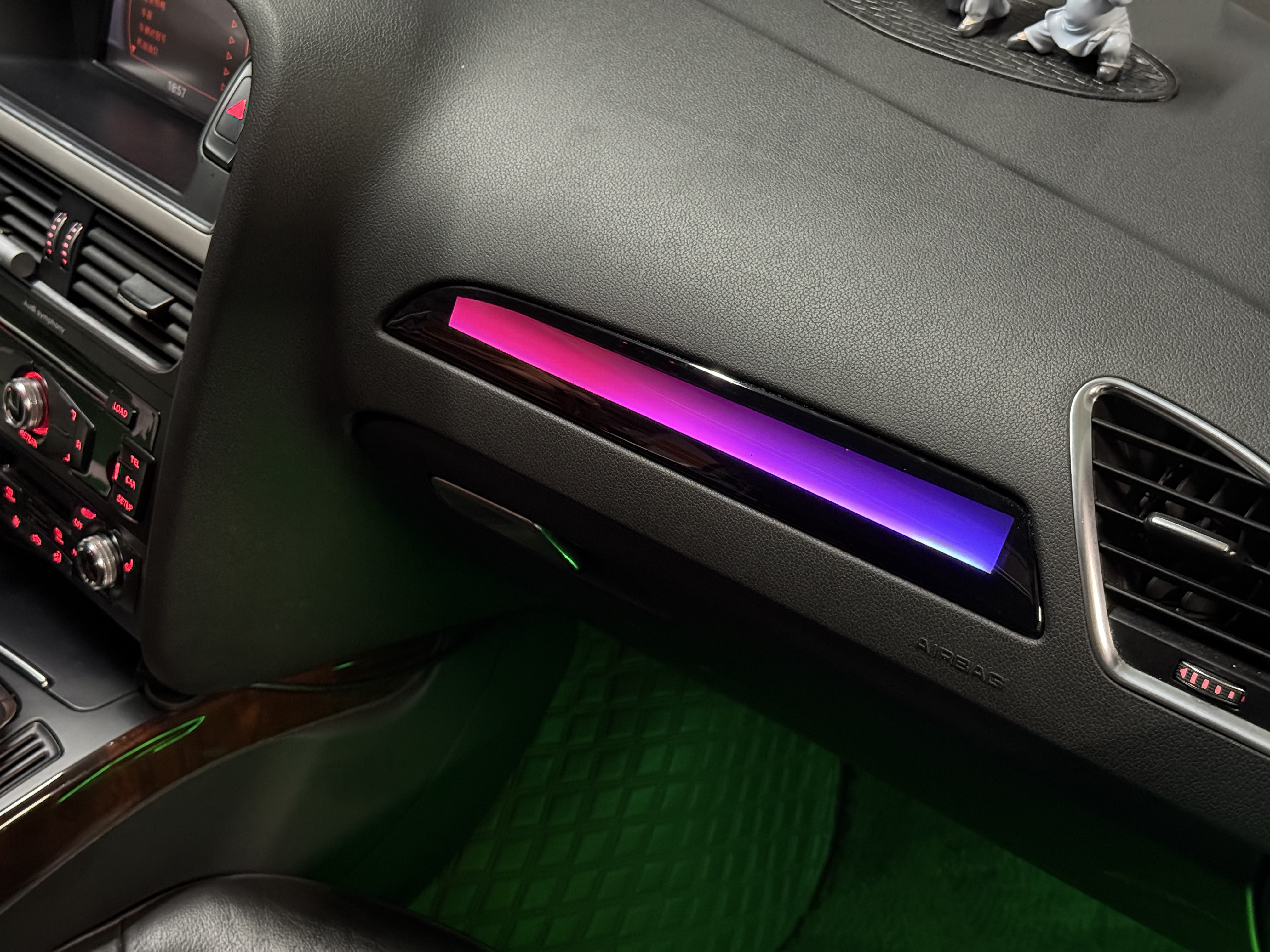 LED Ambient Light A4 B8 2009-2 - Led Interior Ambient Light ulasan dan harga